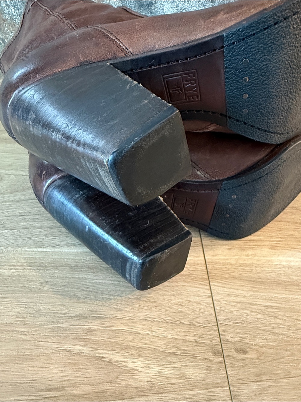 Frye patty artisan zip up ankle boots - Picture 14 of 16
